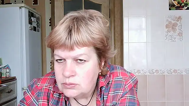 Snapshot of Ettie_Tonia chatting on 19, 3, 2025 Ettie Tonia online show from 19, 3, 2025