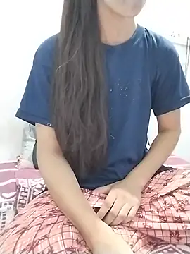 Snapshot of Cute-Ridhima chatting on 13, 7, 2026 Cute-Ridhima online show from 13, 7, 2026