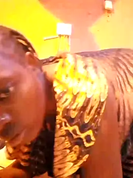 QUEEN-NAIMA online show from 26, 10, 2025