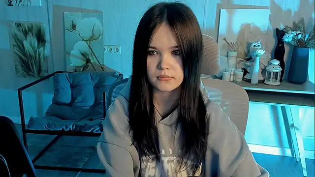 Elainebeness online show from 13, 11, 2025