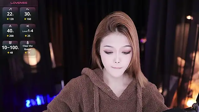 Snapshot of LucyKI chatting on 14, 12, 2024 LucyKI online show from 14, 12, 2024