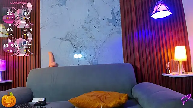 Snapshot of ariann_bk chatting on 8, 1, 2025 ariann bk online show from 8, 1, 2025