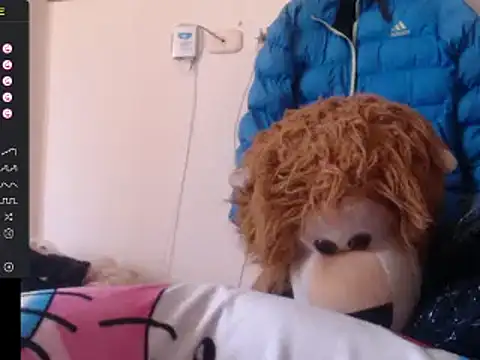 Snapshot of lorenitha_20 chatting on 24, 12, 2024 lorenitha 20 online show from 24, 12, 2024