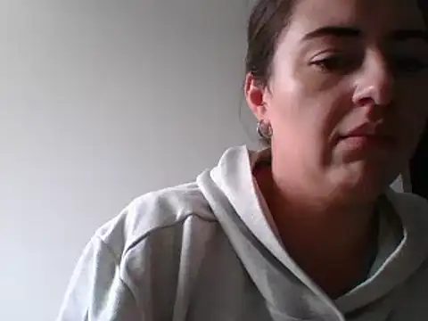  karlie kloss  online show from 26, 12, 2024