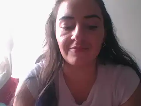  karlie kloss  online show from 9, 1, 2025