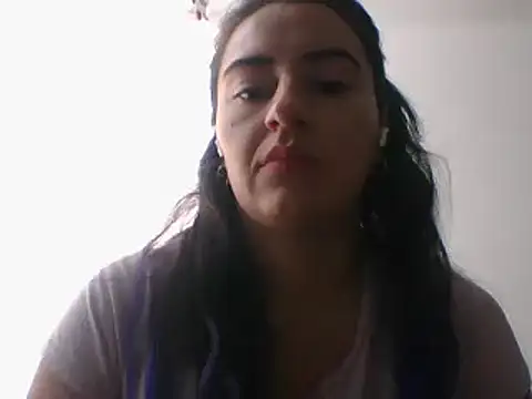  karlie kloss  online show from 12, 1, 2025