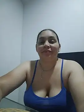 Snapshot of MirandaSoto chatting on 19, 5, 2026 MirandaSoto online show from 19, 5, 2026
