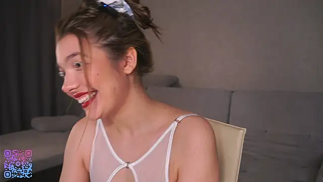 VeronaAppleberry online show from 25, 2, 2025