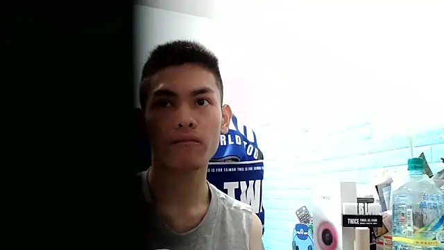 Snapshot of thisisbook_223 chatting on 17, 4, 2026 thisisbook 223 online show from 17, 4, 2026