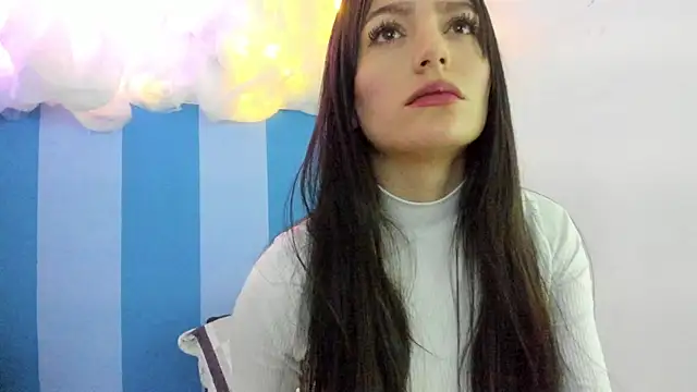 britny clouds online show from 23, 12, 2024