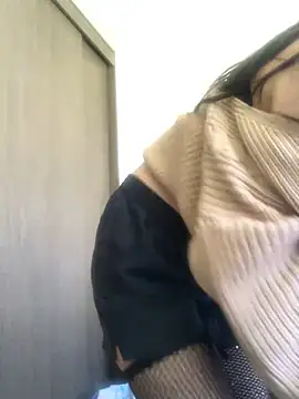 britny clouds online show from 12, 3, 2025