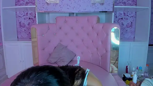 sheyla sweet18 online show from 9, 12, 2024