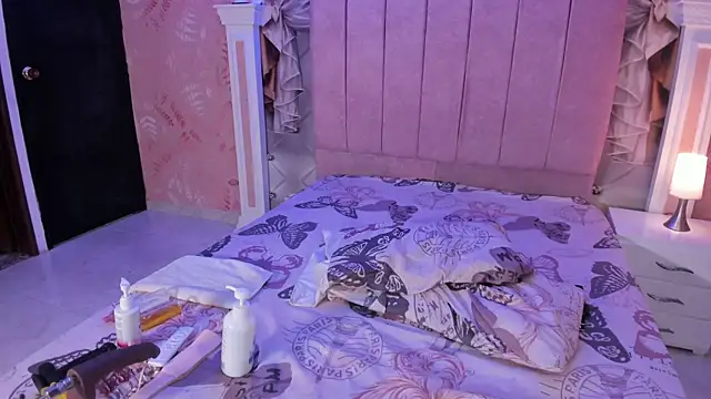 sheyla sweet18 online show from 12, 1, 2025