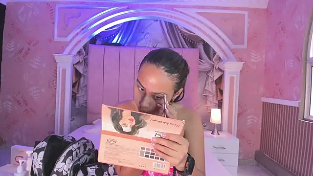 sheyla sweet18 online show from 1, 2, 2025