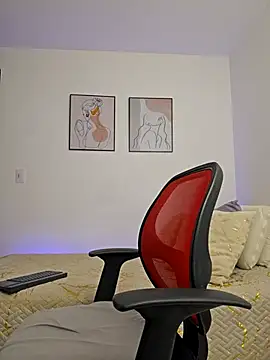 VictoriaEvaans  online show from 24, 12, 2024