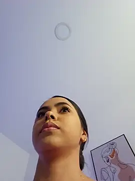 VictoriaEvaans  online show from 24, 9, 2025