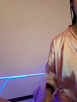 VictoriaEvaans  online show from 25, 11, 2025