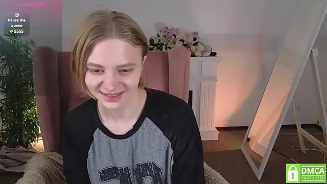 Snapshot of MirraBellanta chatting on 20, 5, 2026 MirraBellanta online show from 20, 5, 2026