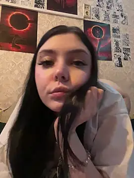 Snapshot of Pepe-pupu chatting on 15, 12, 2024 Pepe-pupu online show from 15, 12, 2024