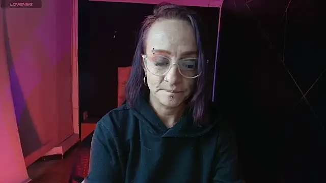 Snapshot of NatashaMason_ chatting on 5, 3, 2025 NatashaMason online show from 5, 3, 2025