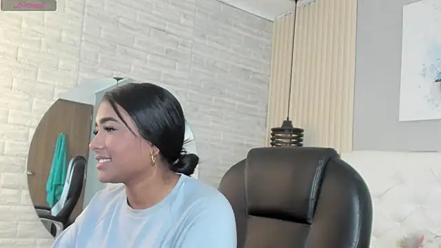 Snapshot of nicole__parker1 chatting on 23, 2, 2025 nicole parker1 online show from 23, 2, 2025