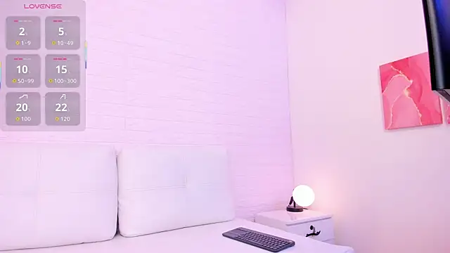 RenataJhonson  online show from 10, 9, 2025