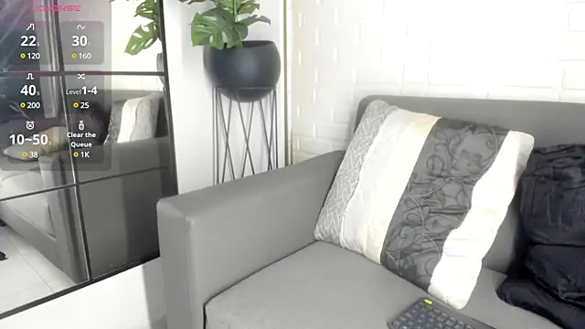 Snapshot of karina_gomez_18 chatting on 16, 3, 2025 karina gomez 18 online show from 16, 3, 2025