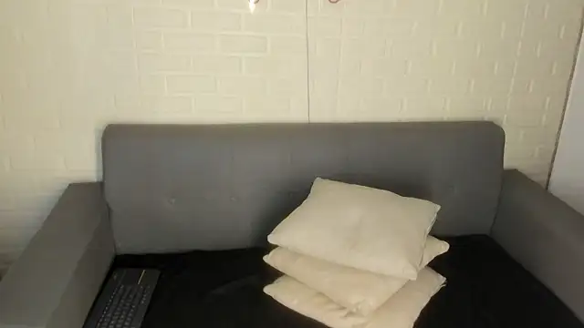 karina gomez 18 online show from 15, 1, 2026