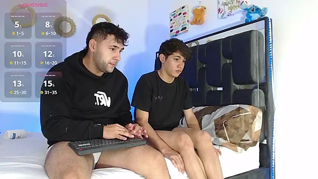 Valerio 22 online show from 1, 12, 2025