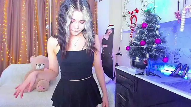 Snapshot of Dollyaa chatting on 10, 1, 2025 Dollyaa online show from 10, 1, 2025