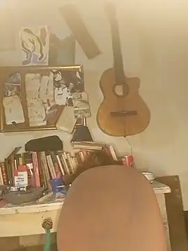 spacegirlll online show from 13, 2, 2025