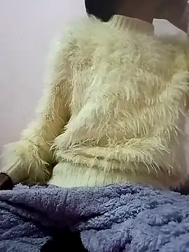 zoya khan25 online show from 9, 1, 2025