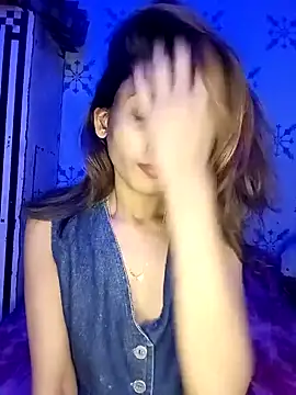 zoya khan25 online show from 11, 3, 2025