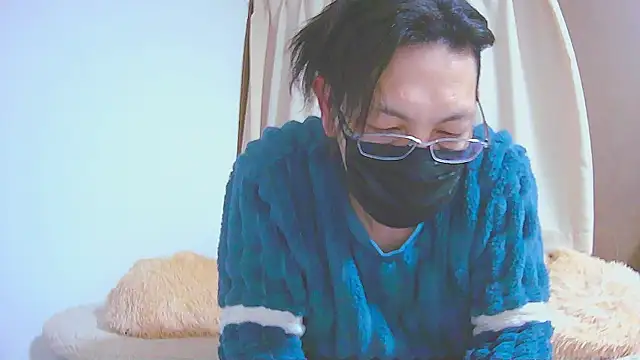 Snapshot of Hideen-real-face chatting on 23, 2, 2025 Hideen-real-face online show from 23, 2, 2025