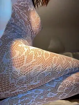 Aryrosee online show from 8, 4, 2026