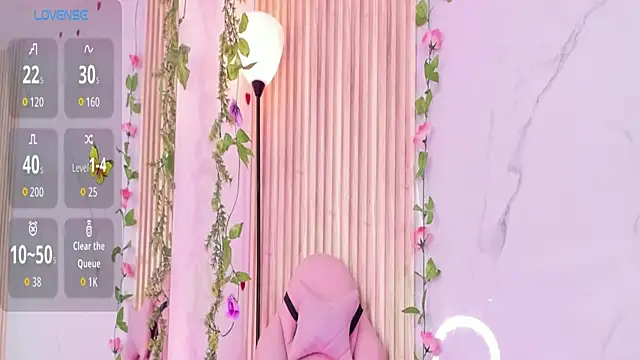 Aria montgomeri online show from 15, 12, 2025