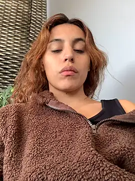 Katee Jones online show from 22, 12, 2024