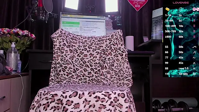 Raissa sky26 online show from 16, 9, 2025