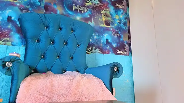 Snapshot of Snow_Goddess chatting on 25, 6, 2026 Snow Goddess online show from 25, 6, 2026