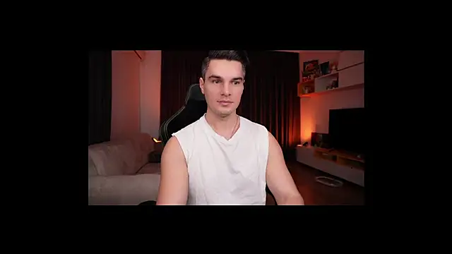 Snapshot of billypassion chatting on 3, 2, 2025 billypassion online show from 3, 2, 2025