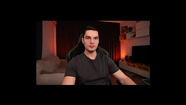 Snapshot of billypassion chatting on 5, 2, 2025 billypassion online show from 5, 2, 2025