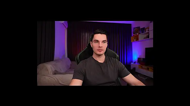 Snapshot of billypassion chatting on 5, 2, 2025 billypassion online show from 5, 2, 2025