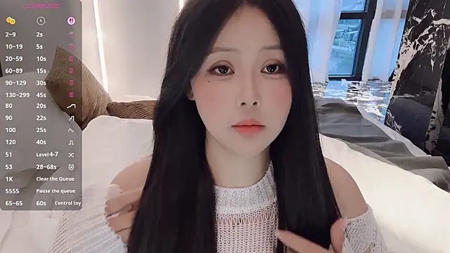 Snapshot of Fountain- chatting on 19, 10, 2025 Fountain- online show from 19, 10, 2025