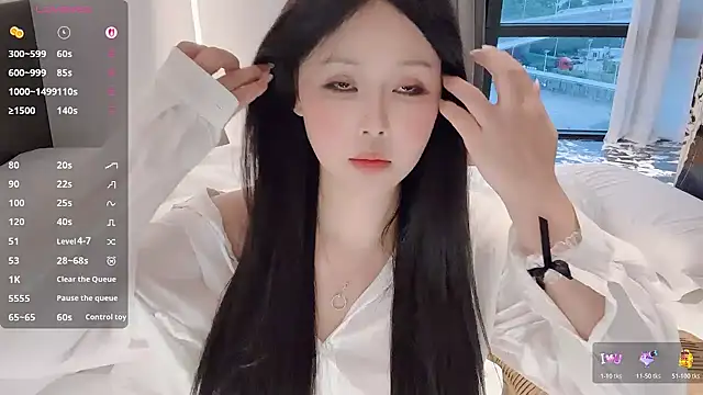 Snapshot of Fountain- chatting on 20, 10, 2025 Fountain- online show from 20, 10, 2025