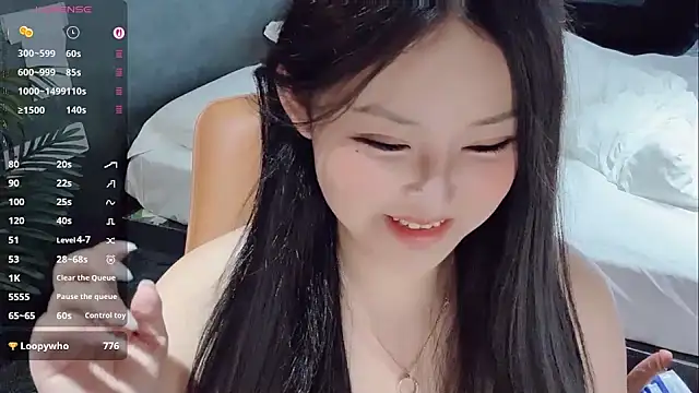 Snapshot of Fountain- chatting on 24, 10, 2025 Fountain- online show from 24, 10, 2025