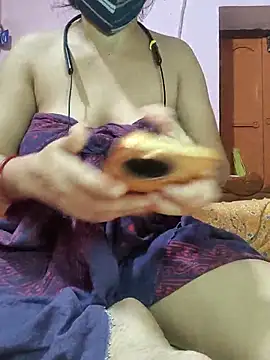 Snapshot of IndianRima chatting on 12, 5, 2026 IndianRima online show from 12, 5, 2026