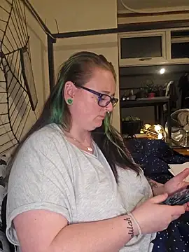 Snapshot of Bunny_Cummings chatting on 1, 10, 2025 Bunny Cummings online show from 1, 10, 2025