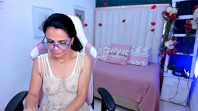 Snapshot of margot_smith_ chatting on 13, 3, 2026 margot smith online show from 13, 3, 2026