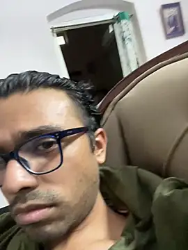 Snapshot of BoyzaraHatke chatting on 13, 7, 2026 BoyzaraHatke online show from 13, 7, 2026