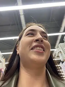 Holly Play online show from 30, 3, 2026